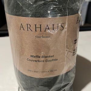 Arhats Waffle Blanket dark green
